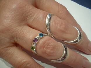 Silver finger hotsell splints uk